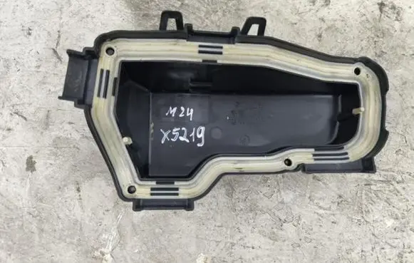 BMW 5 F10 F11 Fuse box cover 7555155