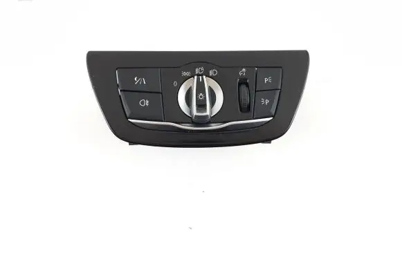 BMW 5 G30 G31 Light switch 9493736 18347910