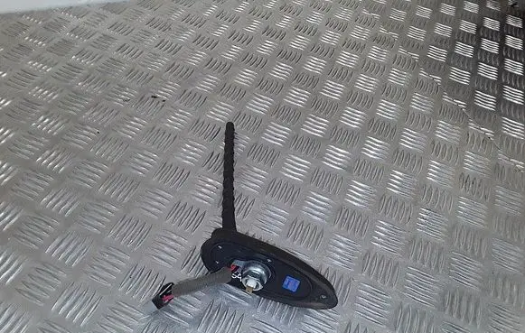 KIA Rio Aerial GPS antenna 96210-1w310