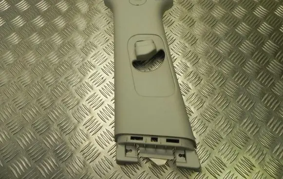 KIA Sportage (B) pillar trim (top) 858303U020 T1263
