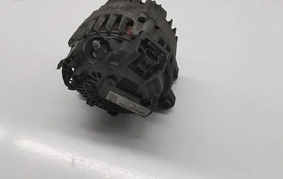 Ford Mondeo MK V Generator/alternator DS7T10300KD