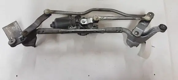 Mazda 5 Front wiper linkage and motor 1593000600