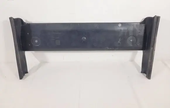 Volvo XC70 Radiator trim 9151897 3504 PRT1