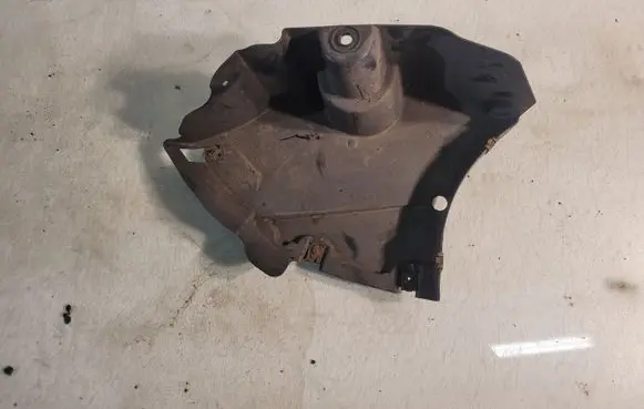 BMW 1 F20 F21 Fuel tank bottom protection 8055220