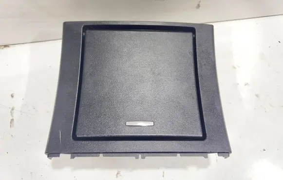 Mercedes-Benz E W212 Ashtray (rear) A2126803850