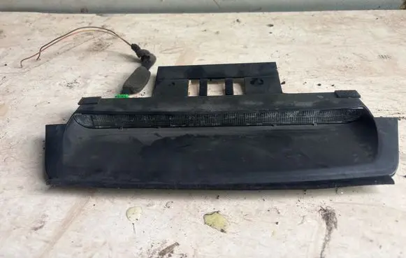 Volvo S80 Third/center stoplight 8641732