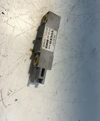 Volvo V70 Airbag deployment crash/impact sensor 9452777 010800 001177