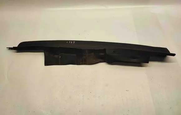 Ford Fusion Fender end trim DS73A02078AD