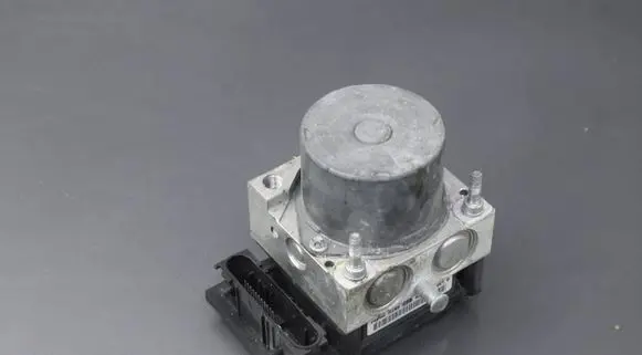 Renault Modus ABS Pump 0265231359 8200129951 0265800329