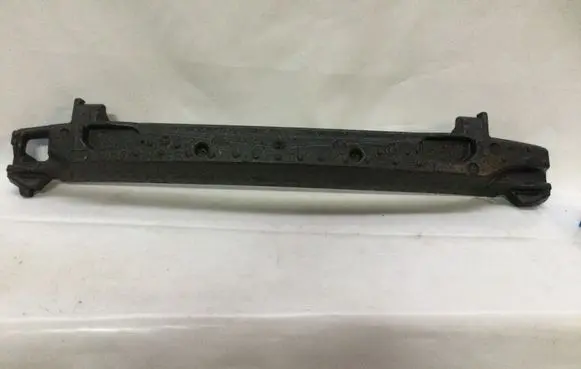 Front bumper foam support bar
