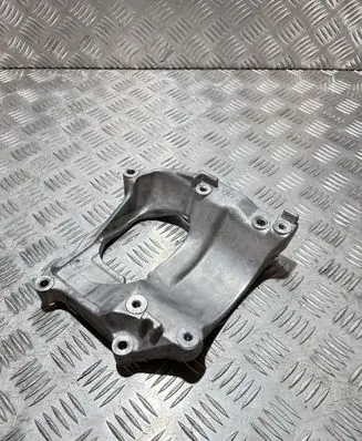 Honda ZR-V A/C compressor mount bracket DG19413