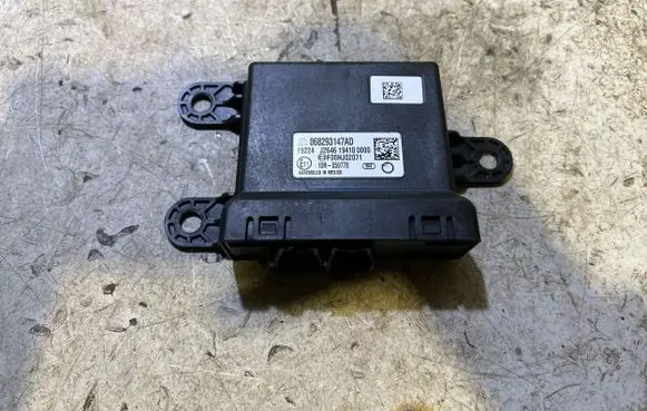 Chrysler Pacifica Other control units/modules 068293147AD J2646194180000 F00HJ02071