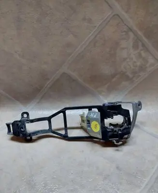 Volkswagen Phaeton Front door coupe exterior handle/bracket 3D0837885M