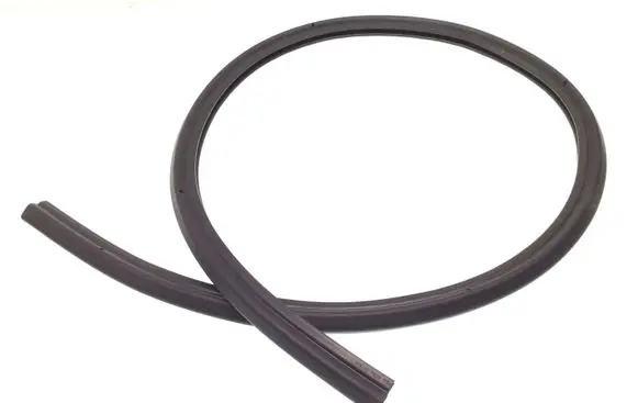 Volvo XC90 Engine compartment rubber 7639
