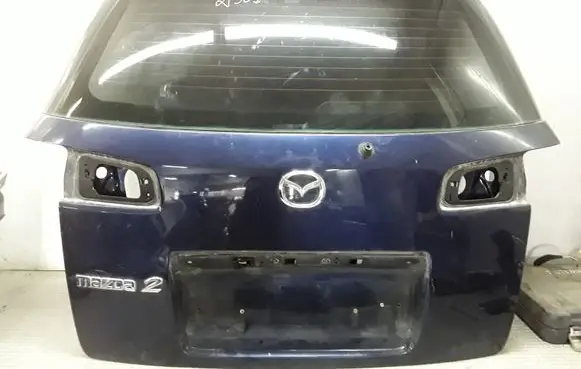 Mazda 2 Tailgate/trunk/boot lid