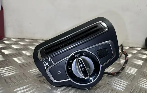 Mercedes-Benz C AMG W205 Light switch 10079443