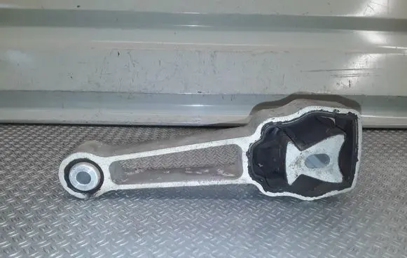 Volvo V70 Gearbox mount 