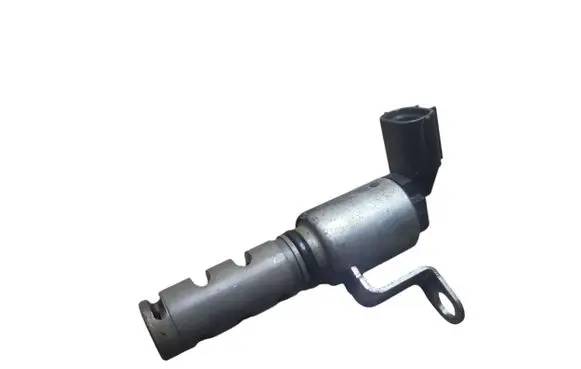 Toyota Yaris Camshaft vanos timing valve 347010 521021