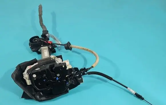Audi A8 S8 D4 4H Front door lock 4F0837059 IMPRK1577006