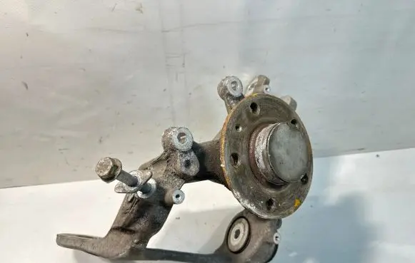 Audi A4 S4 B8 8K Rear wheel hub 8K0505431AP