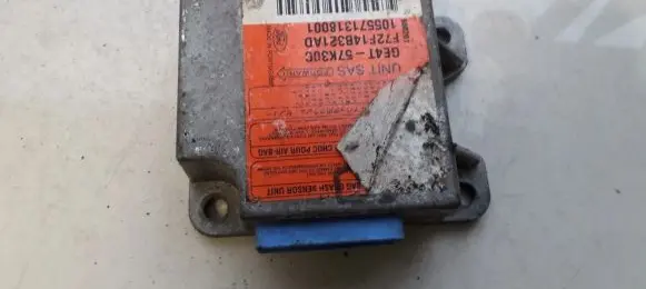 Mazda 626 Airbag control unit/module ge4t57k30c ge4t-57k30c