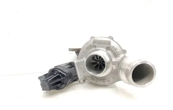 BMW 5 G30 G31 Turbo 9845814 8940230004