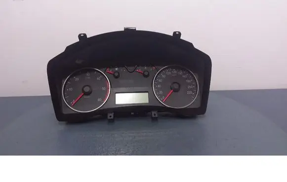 Speedometer (instrument cluster)