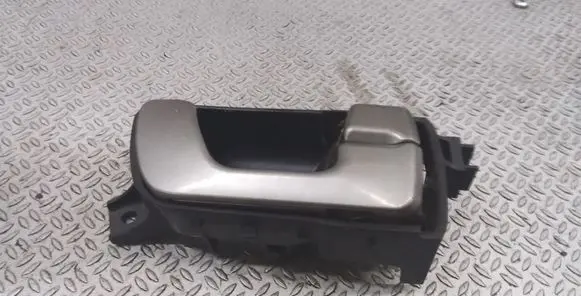 Mitsubishi Pajero Front door interior handle MR432272