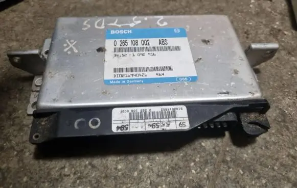 BMW 5 E34 ABS control unit/module 0265108002 DT021694D426 51090916
