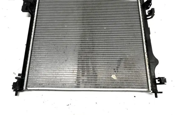 Nissan Qashqai Coolant radiator 