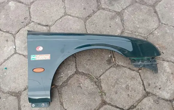 Jaguar S-Type Fender