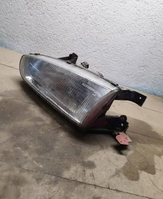 Hyundai Lantra I Headlight/headlamp 1012492