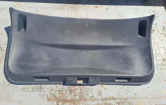 Renault Captur Tailgate/boot lid cover trim 909001518R