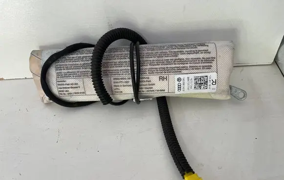 Volkswagen Scirocco Seat airbag 1K8880242B