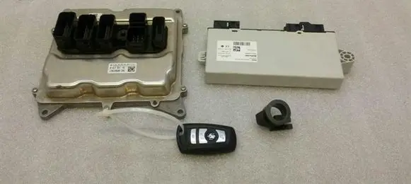 BMW 5 F10 F11 Engine ECU kit and lock set 8617551