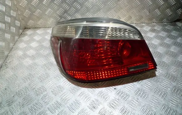 BMW 5 E60 E61 Rear/tail lights 15823703 6923305