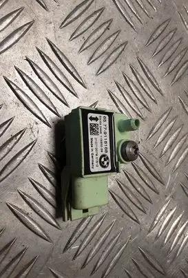 BMW 5 E60 E61 Airbag deployment crash/impact sensor 65779118168 9118168