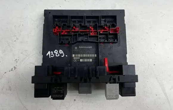 Volkswagen PASSAT B6 Comfort/convenience module 3C0937049J F005V00530 H37S1301