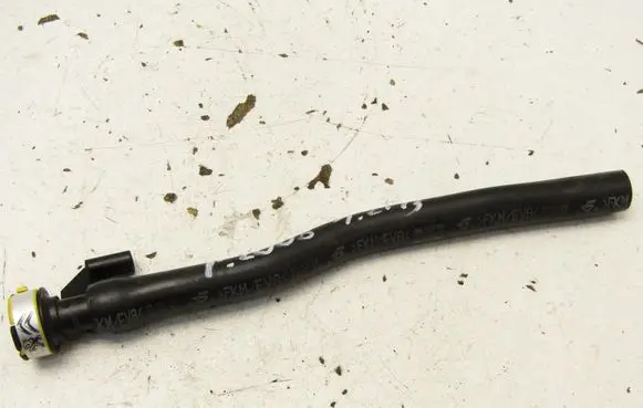 Peugeot 2008 II Breather hose/pipe 9812135680
