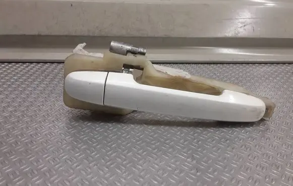 Hyundai Sonata Rear door exterior handle 