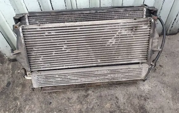 Land Rover Discovery Radiator set BTP5649 280903