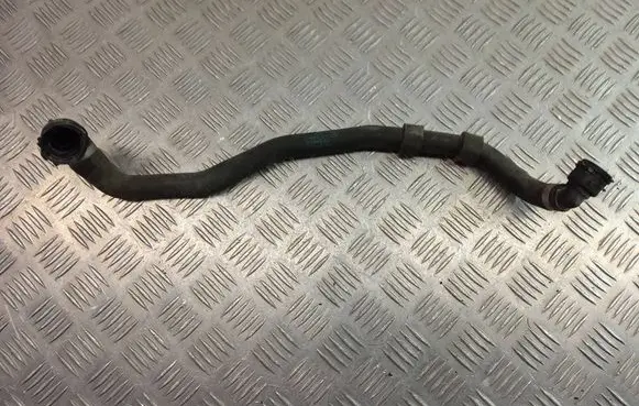 BMW 5 F10 F11 Engine coolant pipe/hose 7619687