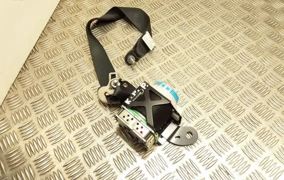 Mazda 6 Front seatbelt CB101119DY1