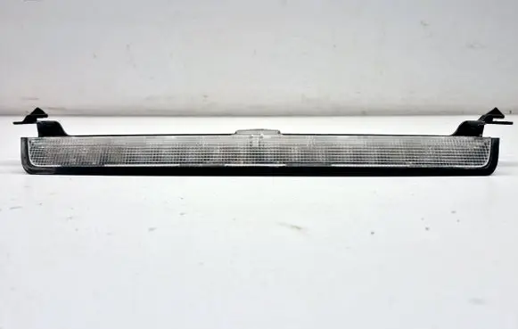 Volvo V70 Third/center stoplight 8658948