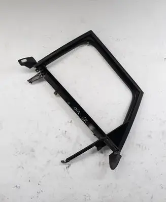 Audi A4 S4 B7 8E 8H Rear door window/glass frame 8E9839439 63512686