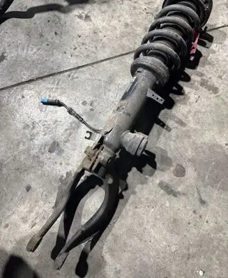 BMW X5 F15 Front shock absorber with coil spring 6875084 10541310 1011858