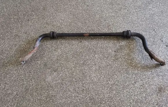 Volkswagen Touareg I Front anti-roll bar/sway bar
