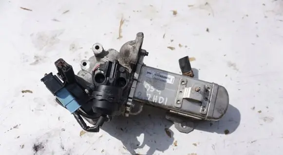 Citroen DS4 EGR valve cooler 9671398180