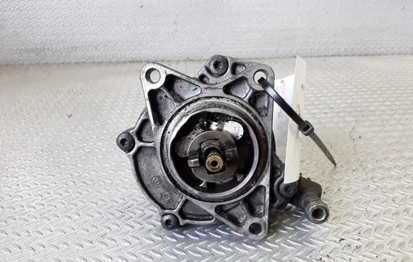 Vacuum pump