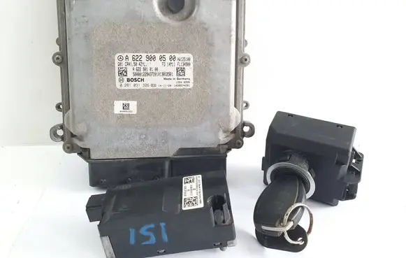 Mercedes-Benz Vito Viano W447 Engine ECU kit and lock set A6229000500 0281031326 A4479002505